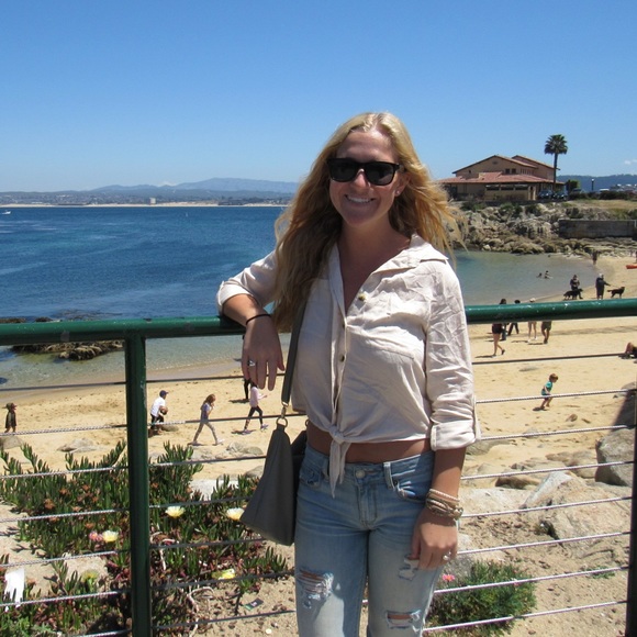 Meet your Posher, Katie - Picture 1 of 1